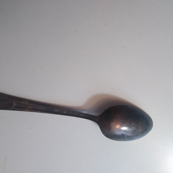 Vintage Souvenir Spoon - featuring Washington's Mt. Vernon Mansion - Picture 3 of 16
